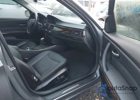 2011 BMW 335D z USA, uszkodzony, nr VIN WBAPN7C55BF183666